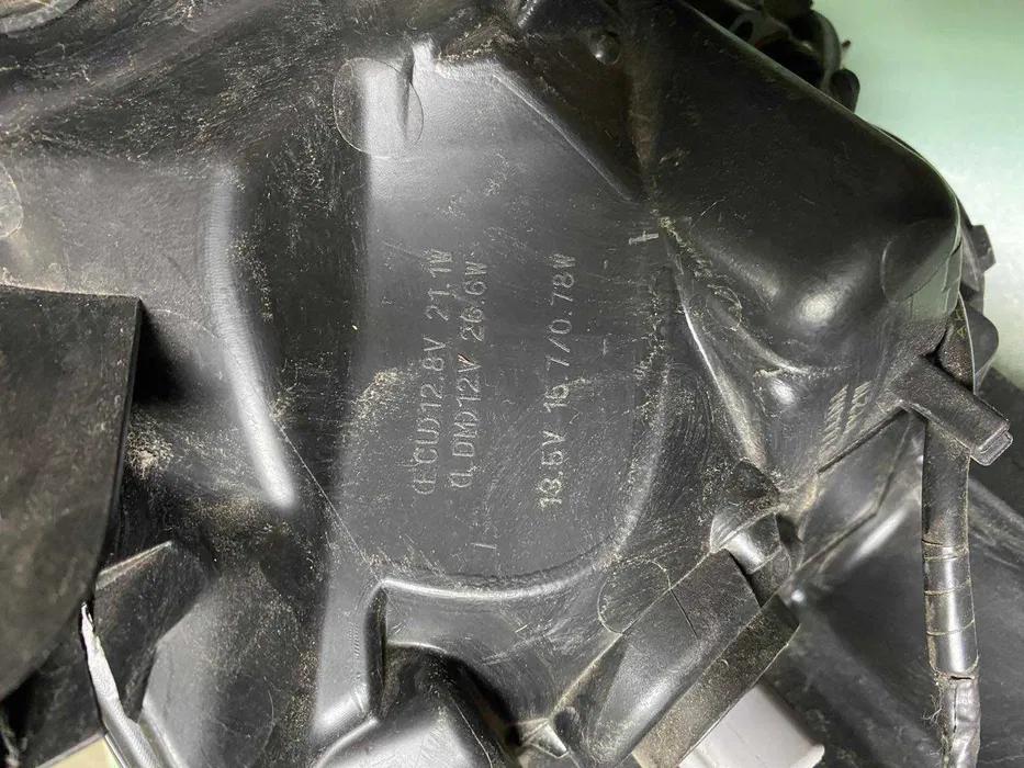 Фара ліва передня toyota rav4 v 2019- full led stanley w4437 42-94 8