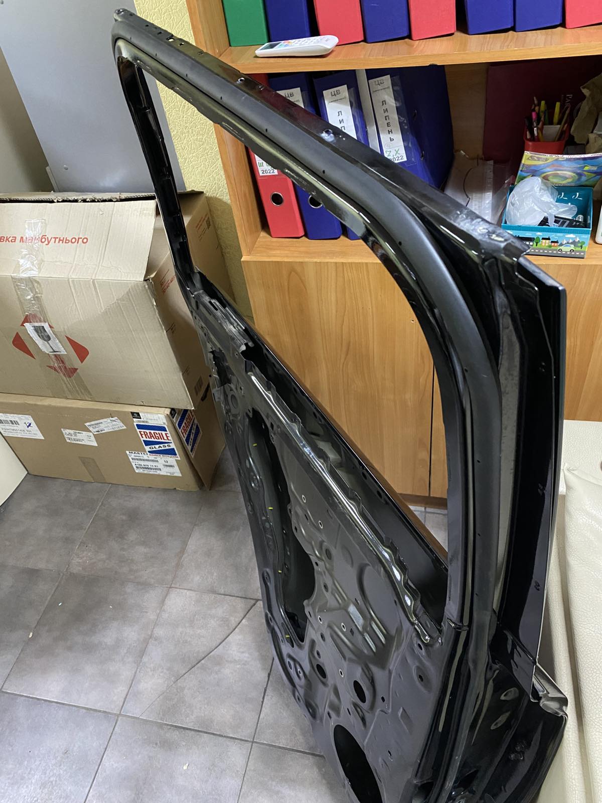 ЗЛ двері, тойота ленд крузер(67001-60950) 3